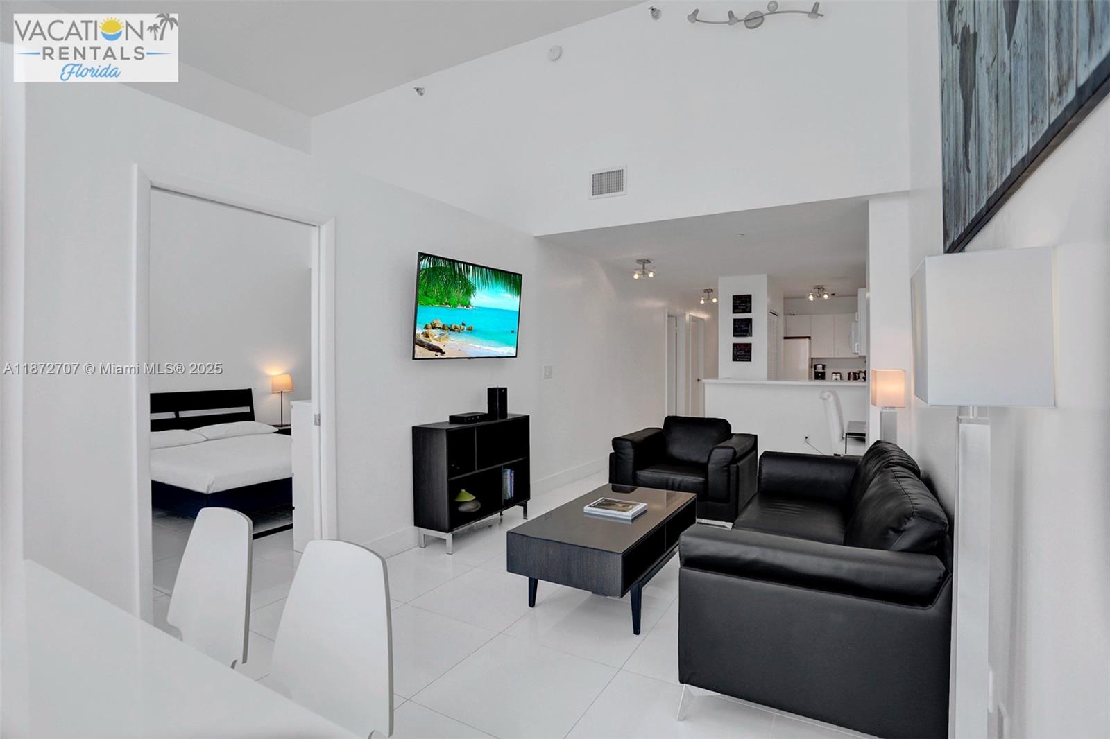 5445 Collins Ave Unit B A Y-14, Miami Beach, Florida 33140