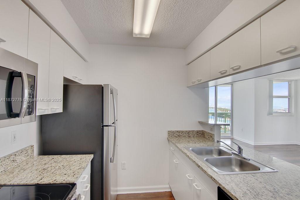 Property photo # 8