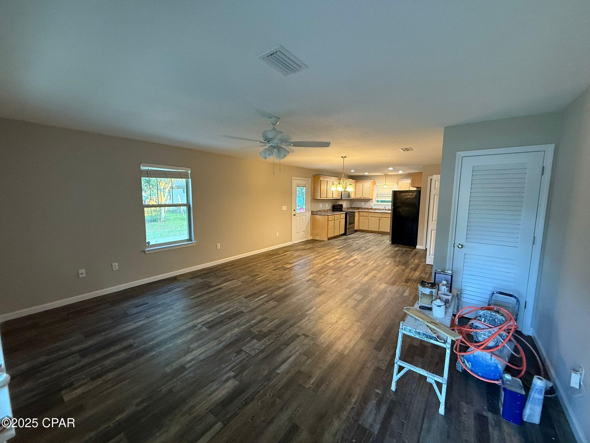 Image 4 For 1275 Morris Avenue