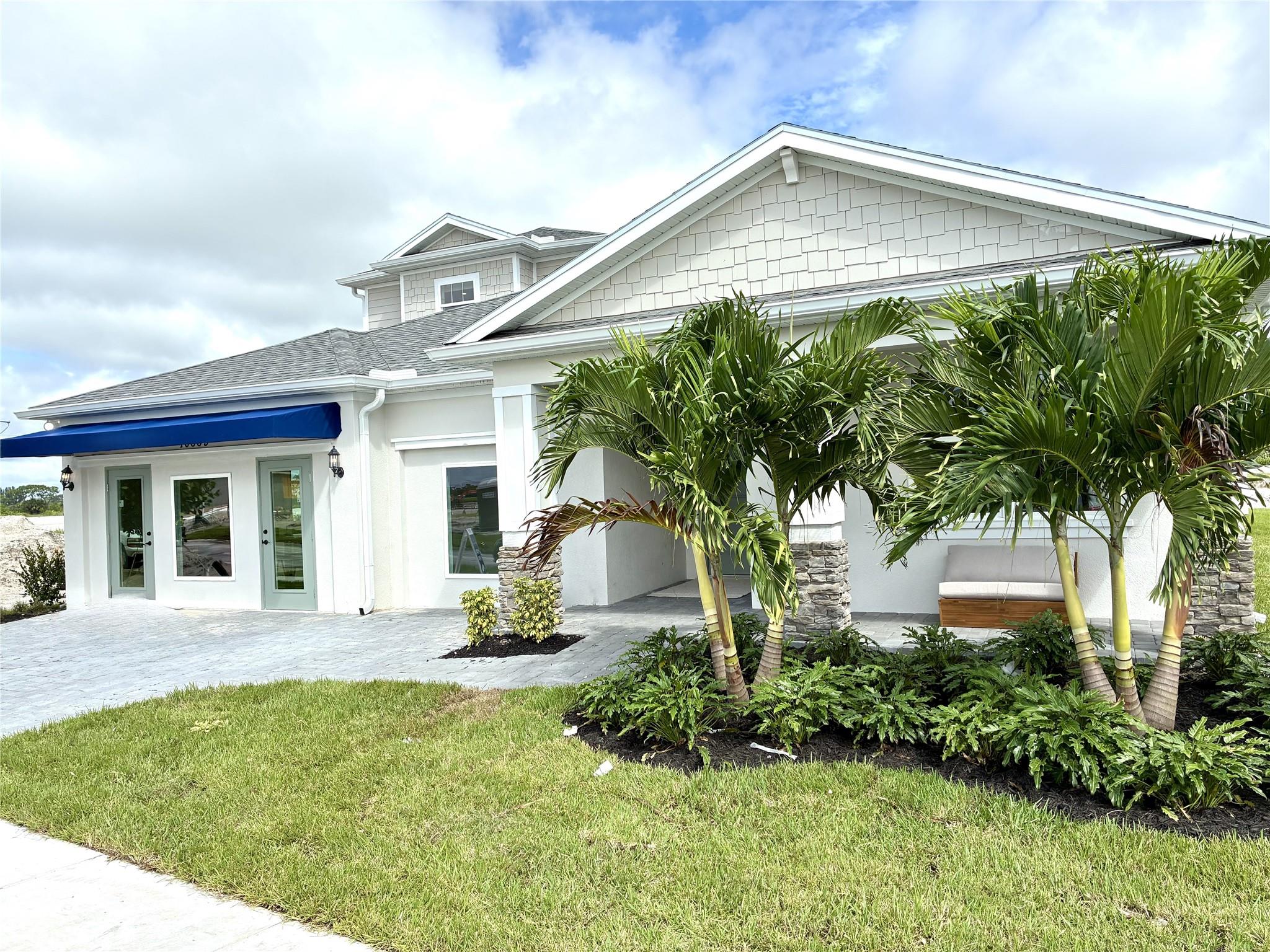 10669 NW SUNCREST LOOP