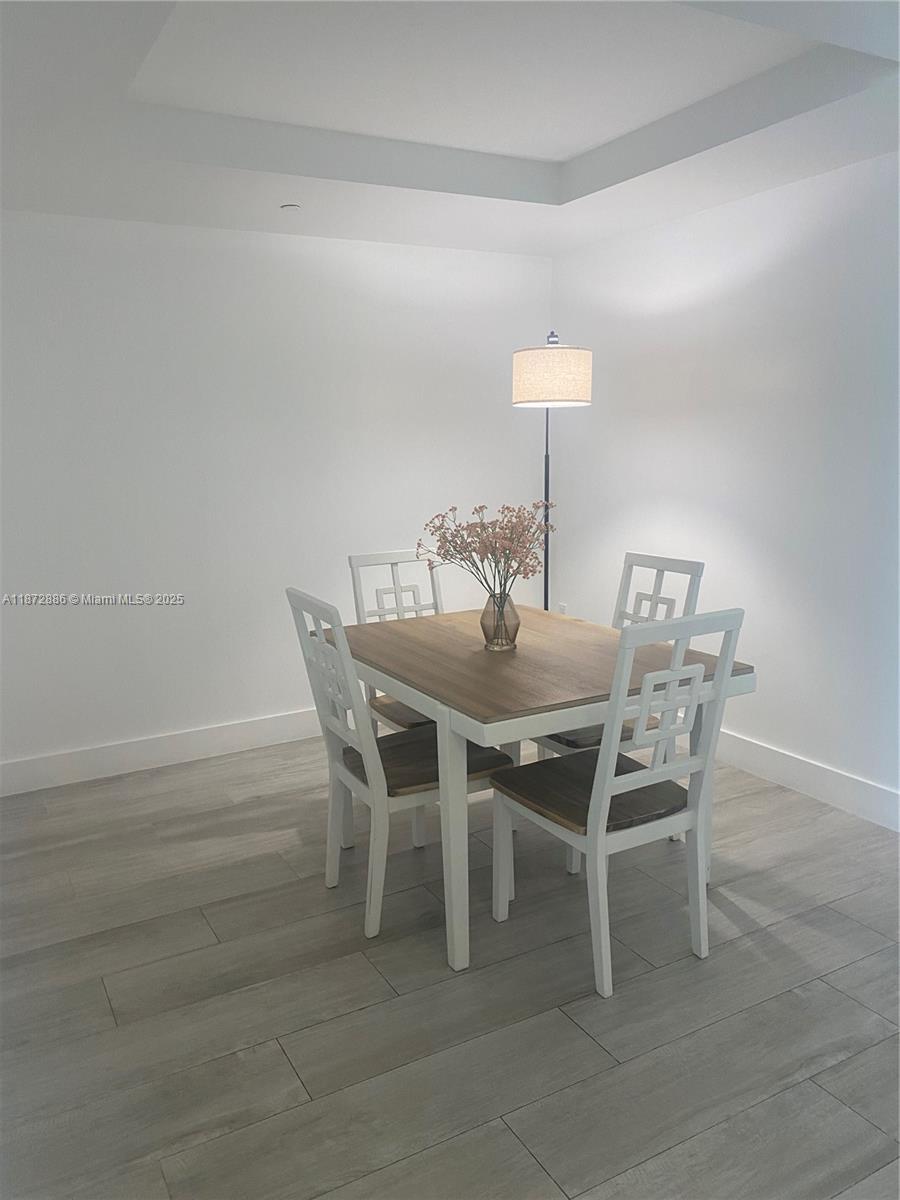 121 NE 34th St #1007, Miami FL 33137