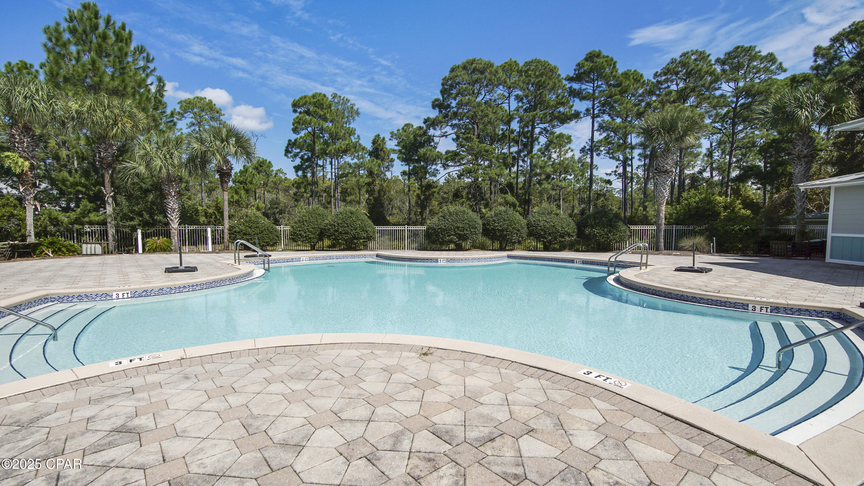Image 31 For 411 Paradise Boulevard