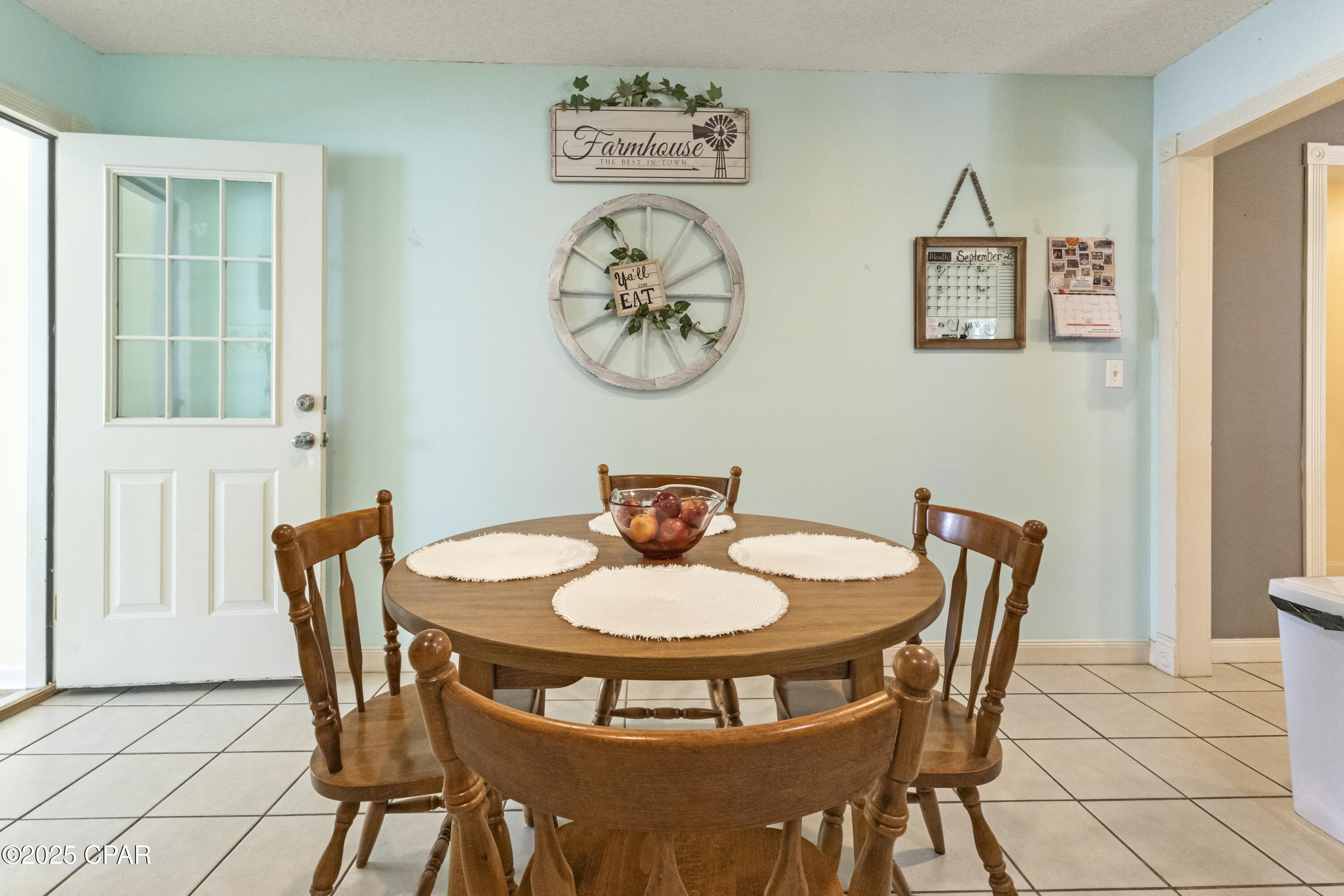 Image 3 For 5324 Forest Drive