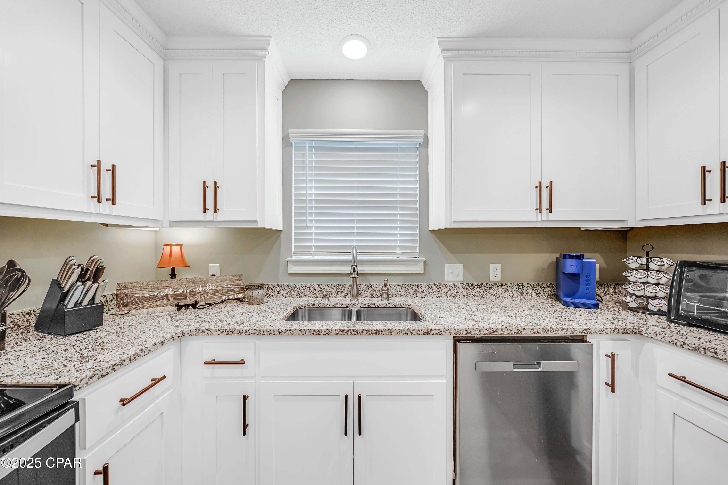 Image 13 For 4522 Bylsma Circle Circle