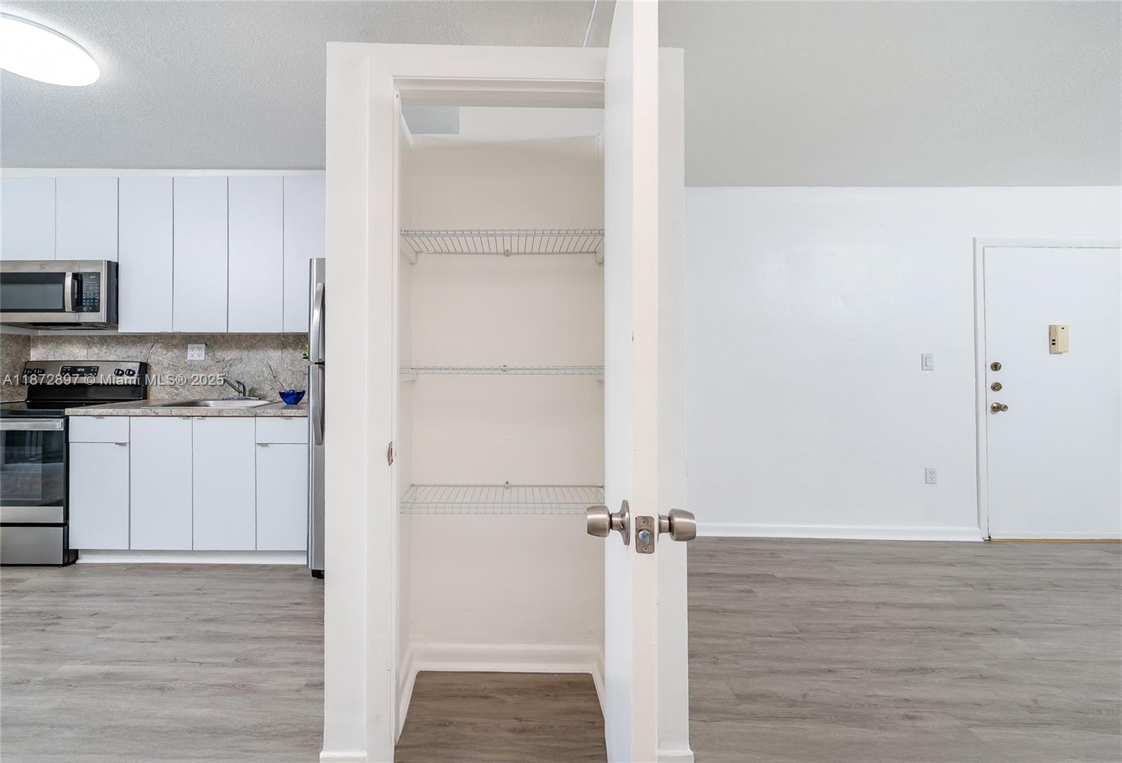 Property photo # 2