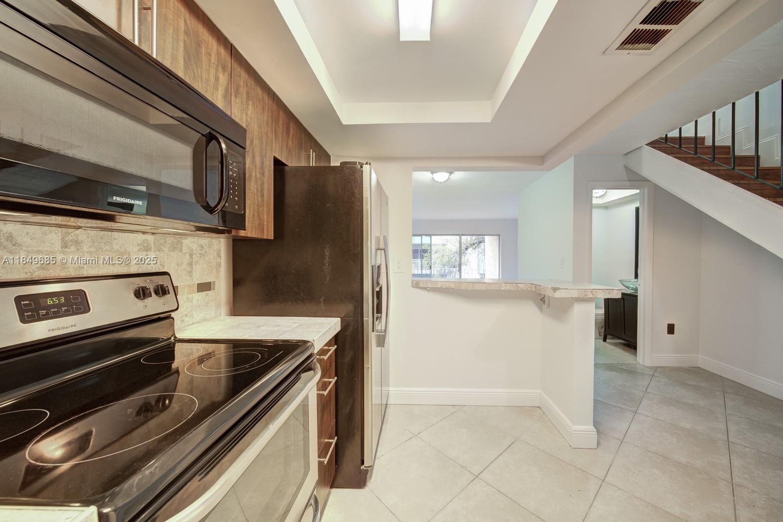 Property photo # 8
