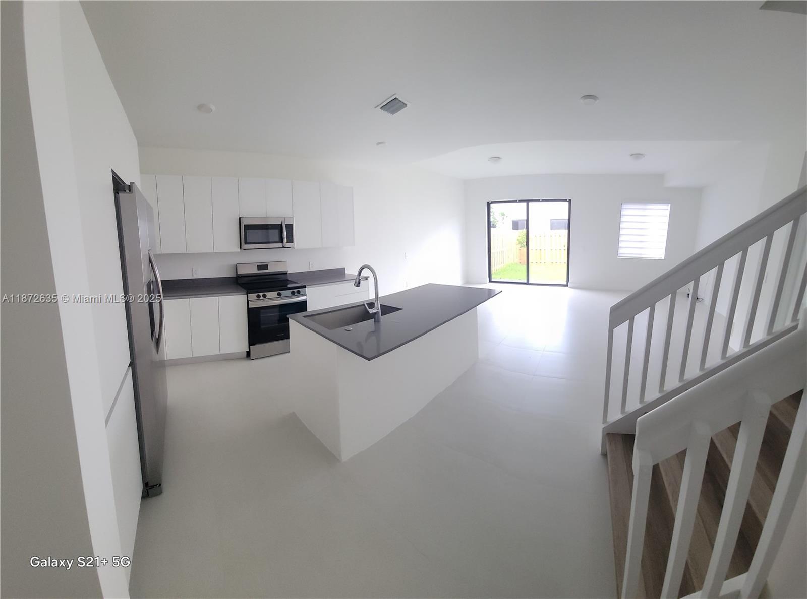 Property photo # 7
