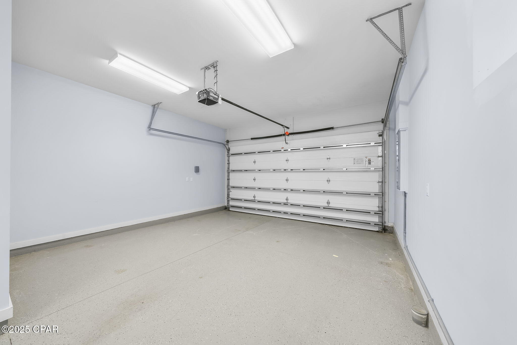 H_9nfbtelupjooivpa7tcxcmylyyrc_rnmm5bdhynny