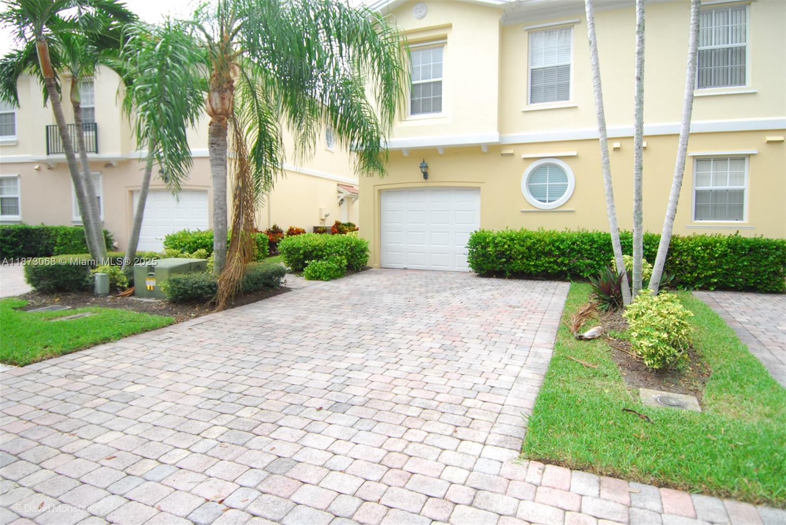 Property photo # 0