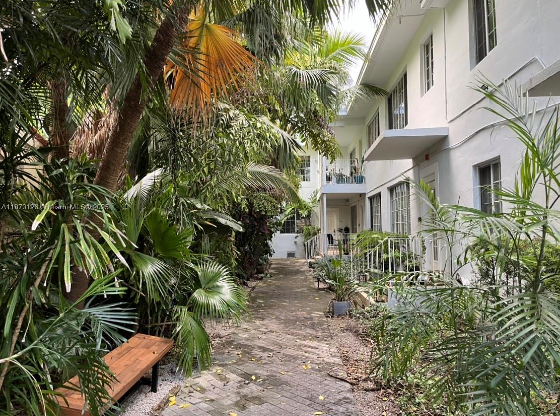 Property photo # 0