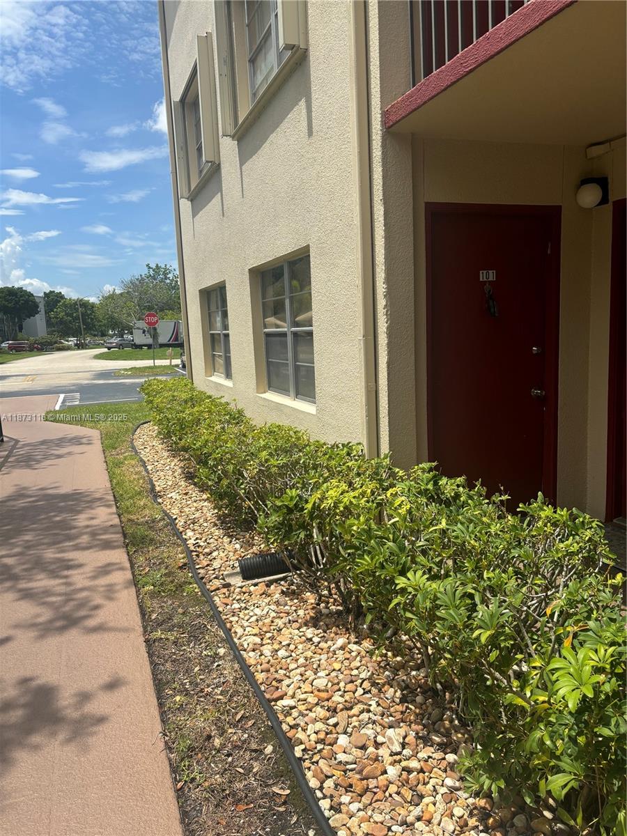 Property photo # 3