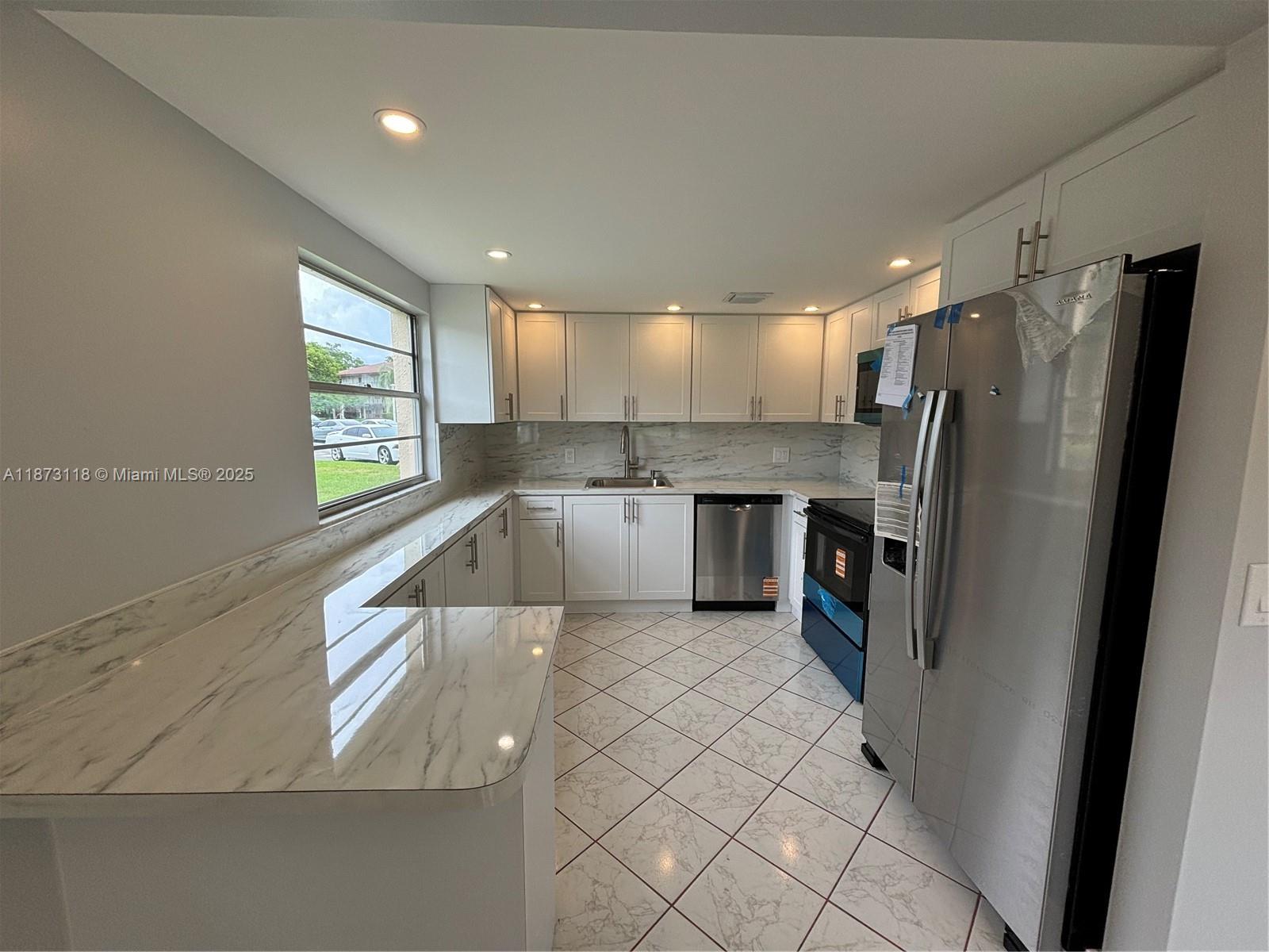 Property photo # 2