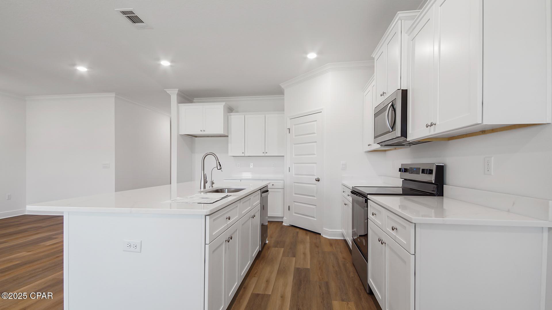 Eli4e0qc6wytu3t0cdqjdezsgp 7iwodyutby3uuqim