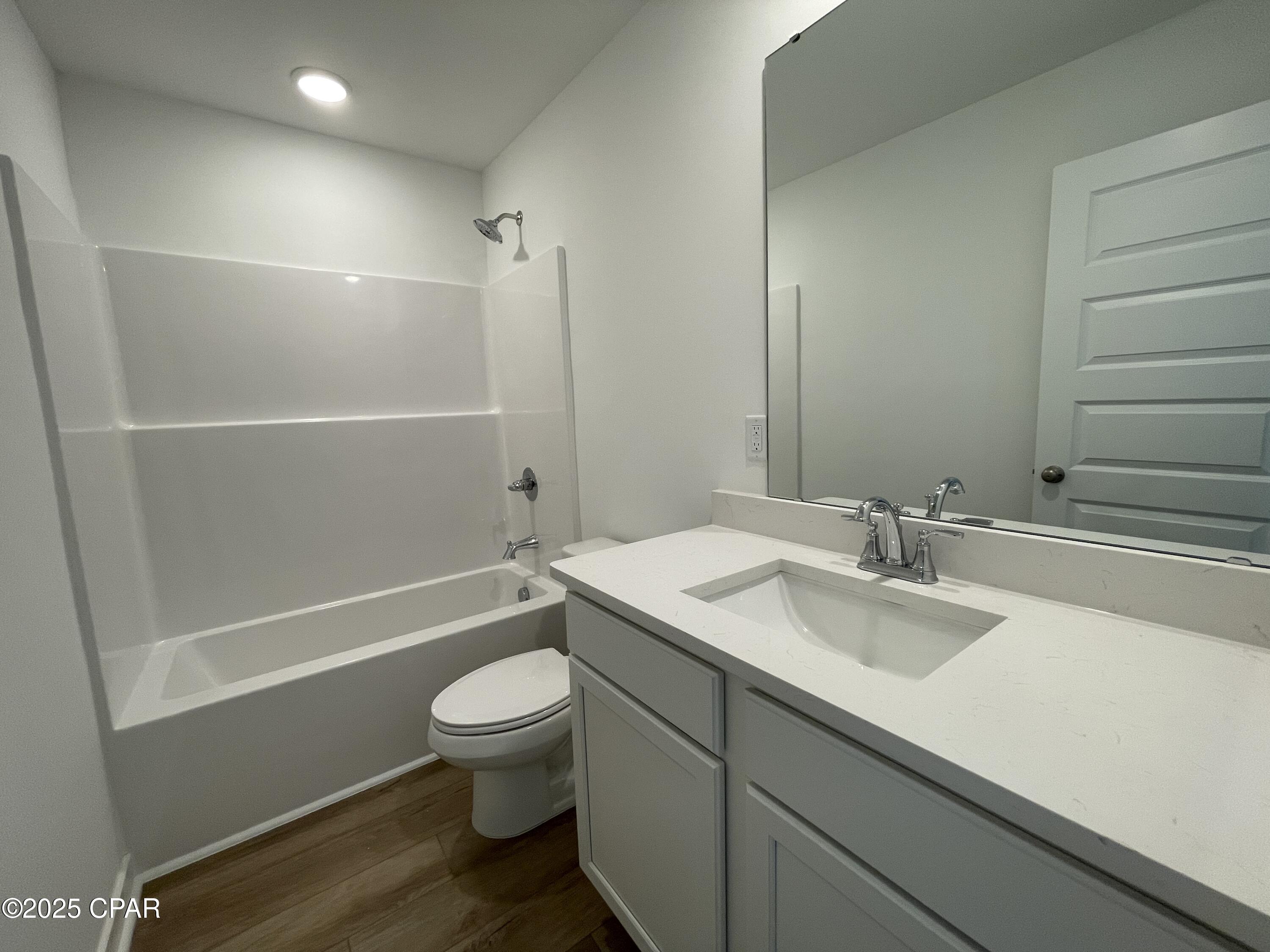 Ciifc8tt0mcqyuxrsnn5npuu19_24h_tpimfot6bp3e