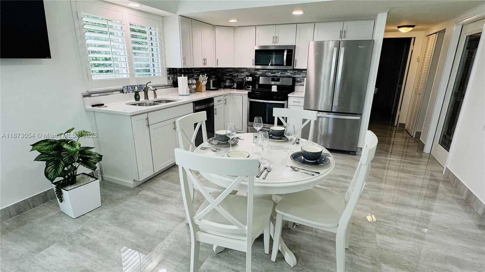 Property photo # 0
