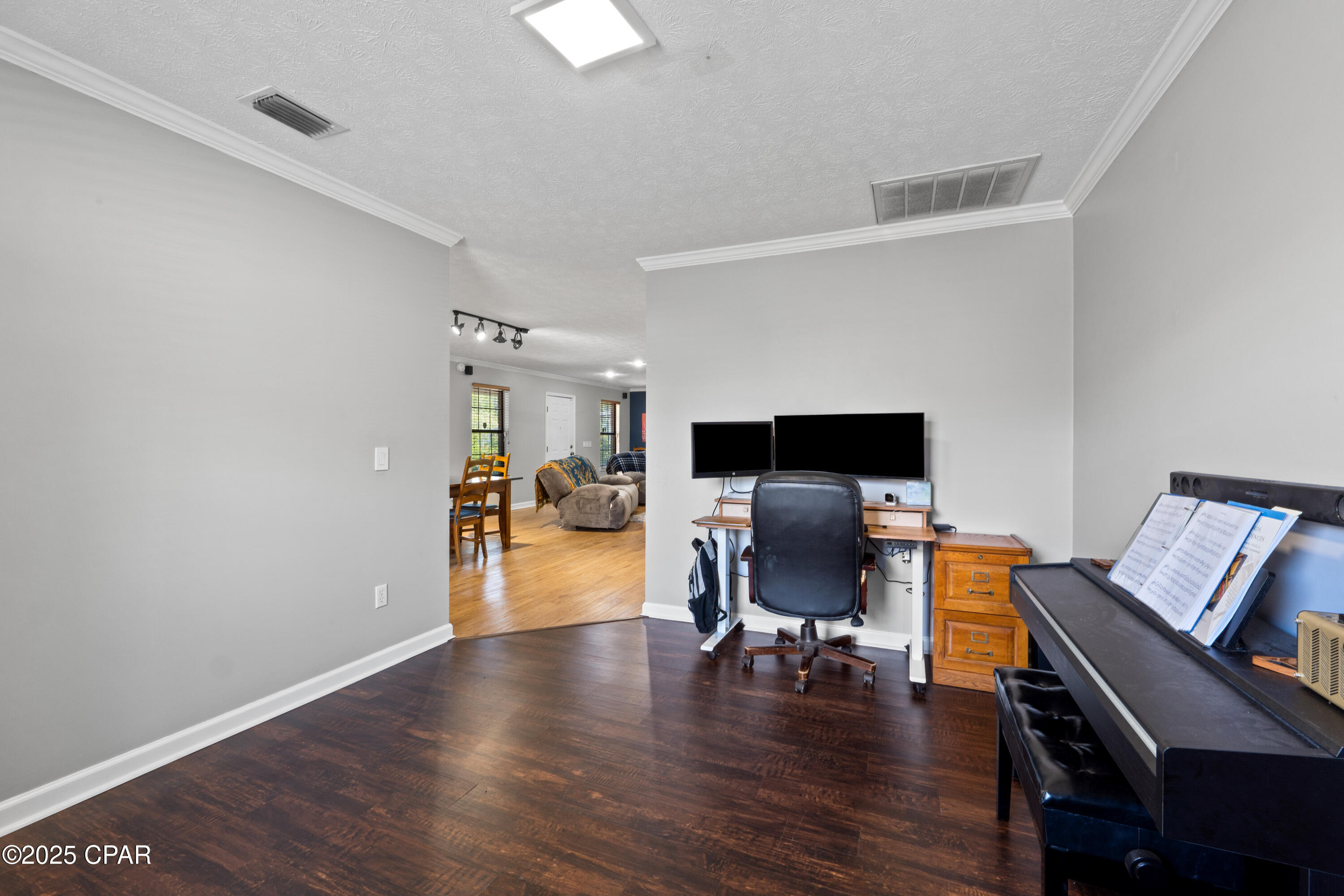 Image 12 For 1325 Fairland Avenue