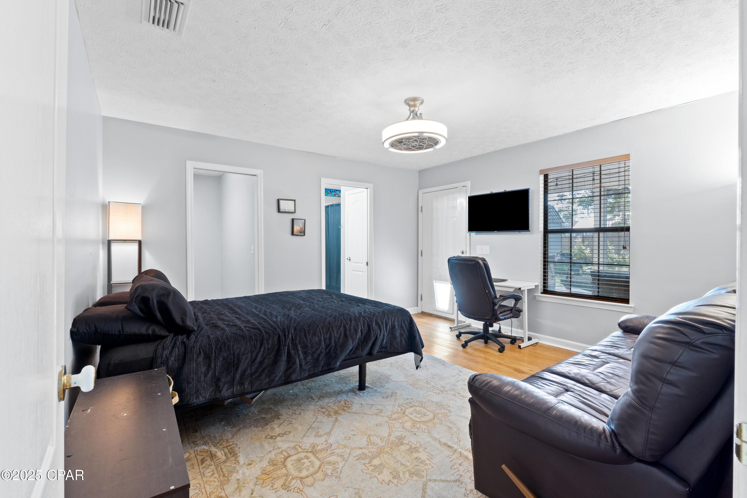 Image 20 For 1325 Fairland Avenue