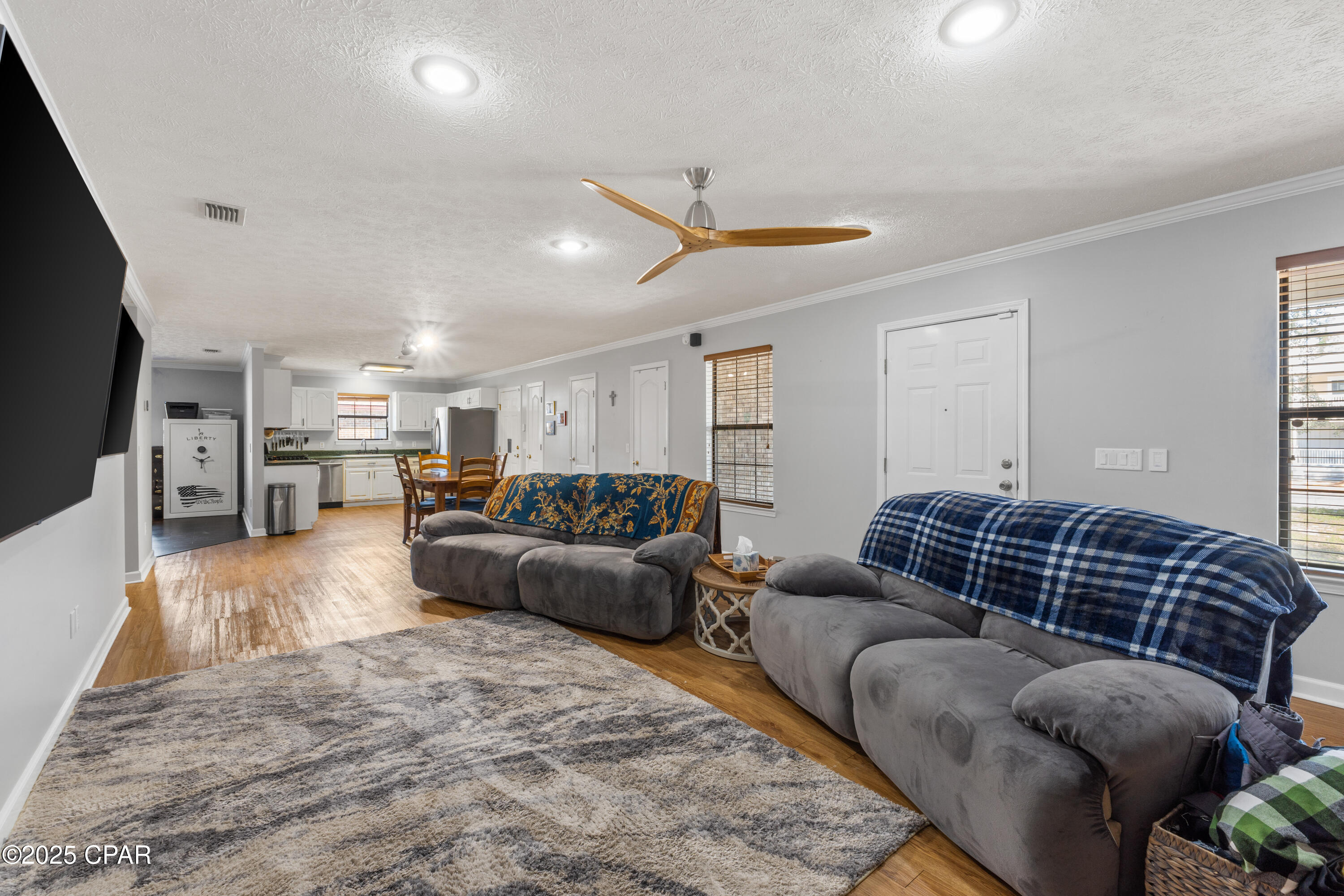 Image 5 For 1325 Fairland Avenue