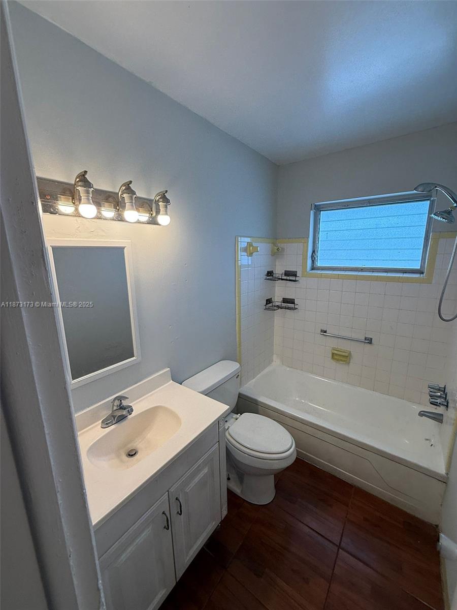 Property photo # 8