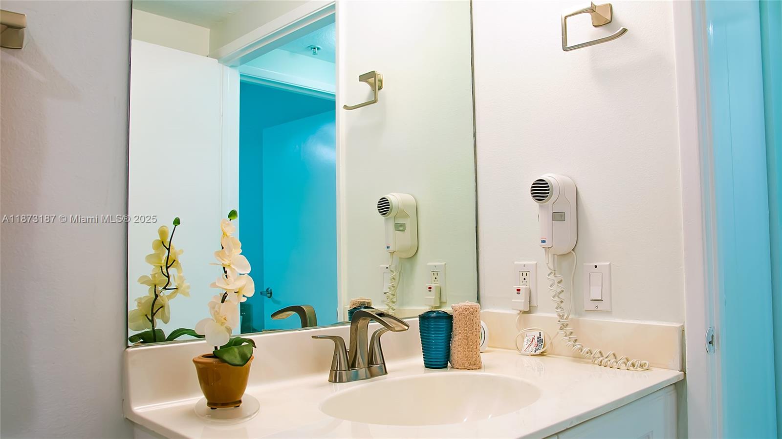 Property photo # 9