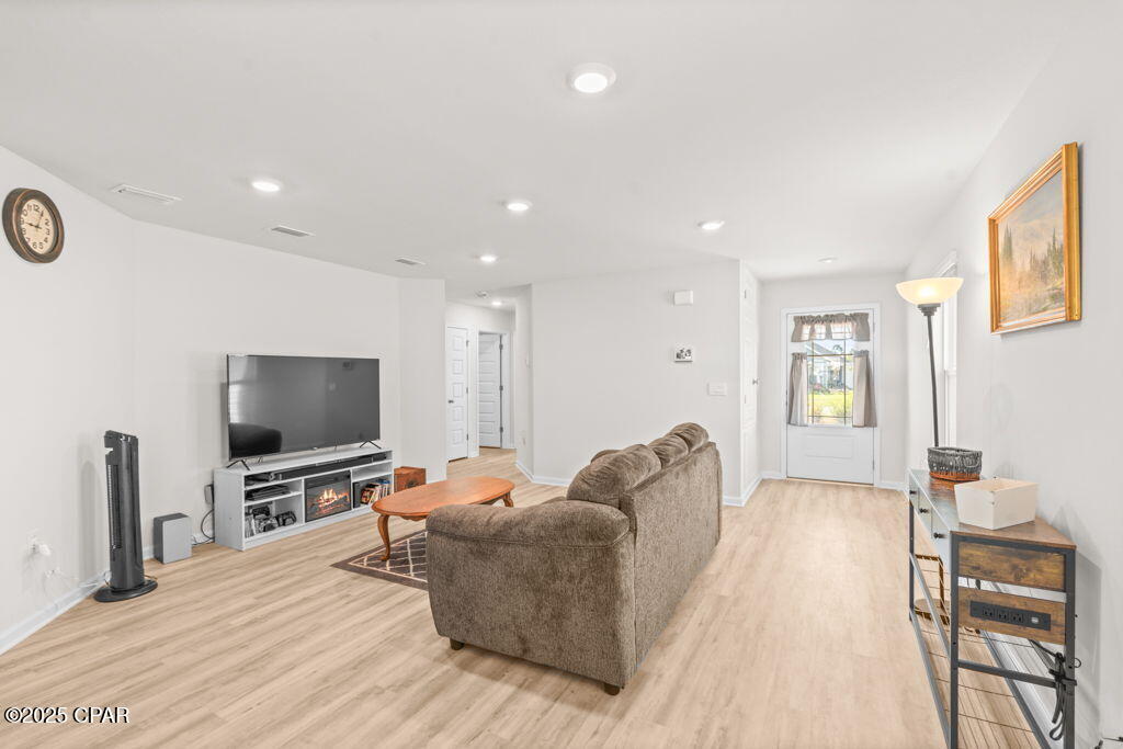 Oshldg6wsjnnjbznen5kbkdzgqxrrnbtwhxkk1l0hei