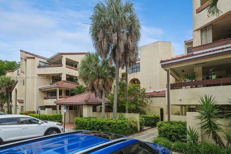 Property photo # 2