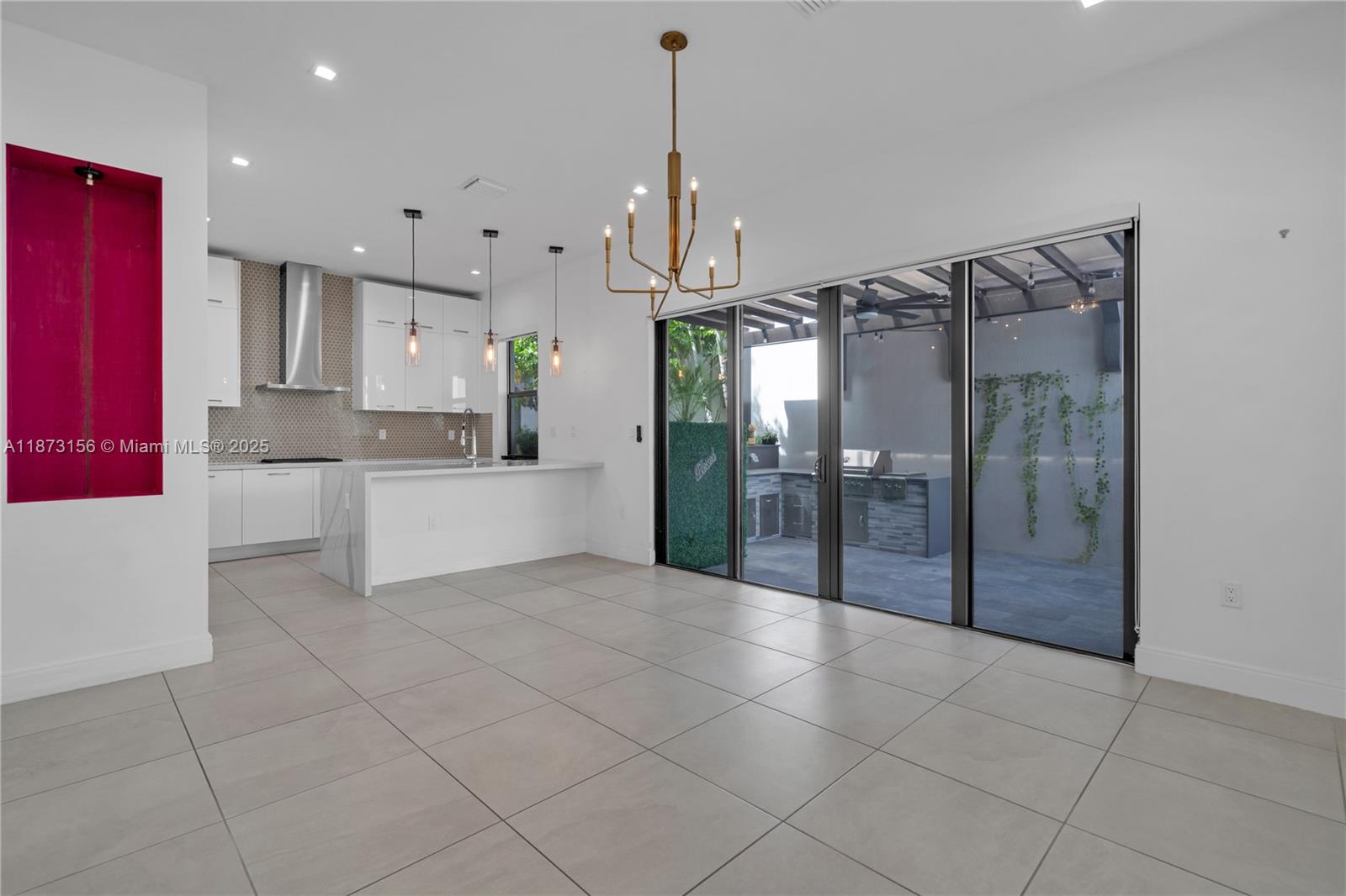 Property photo # 6