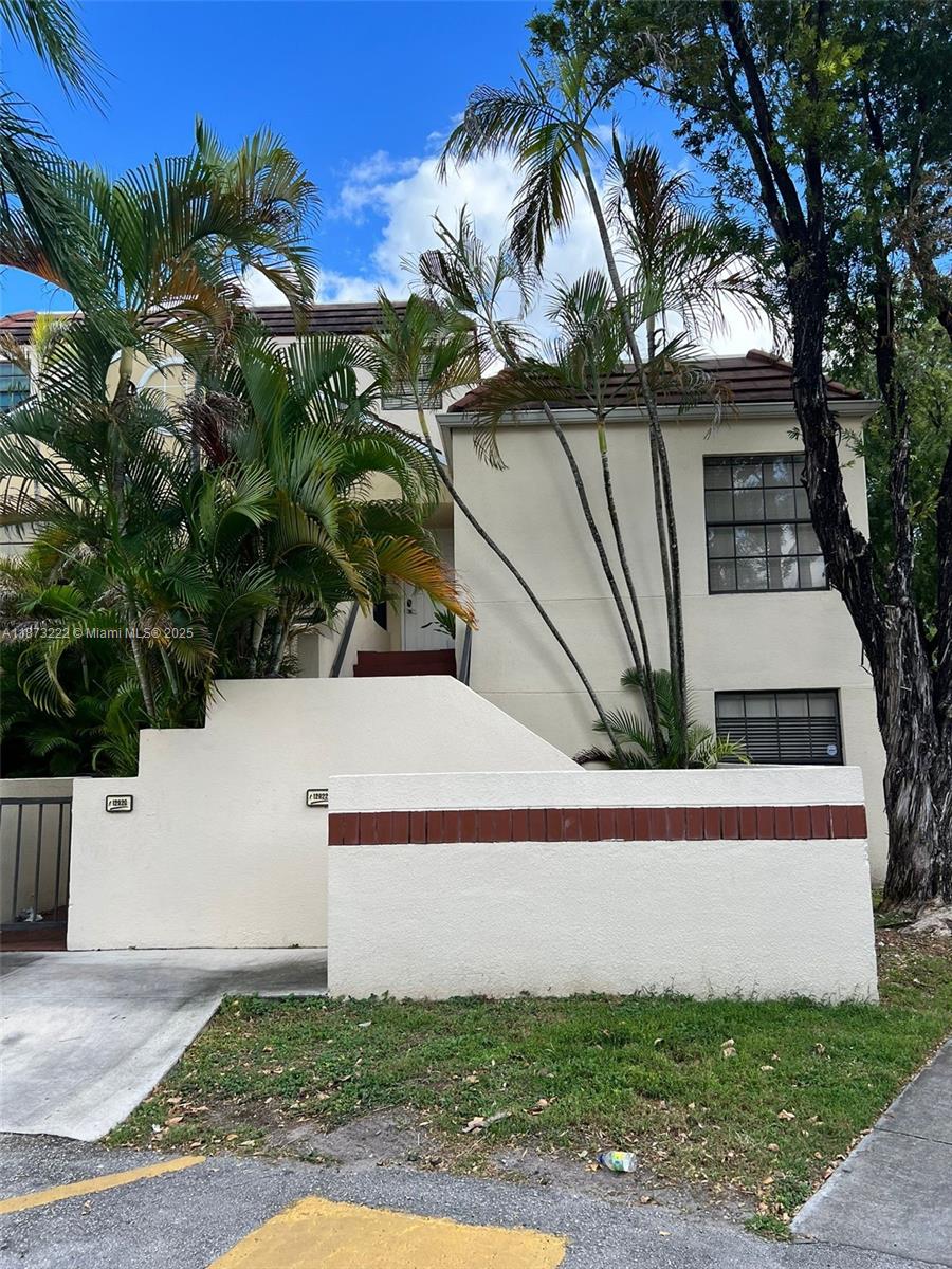 Elan At Calusa Condo IV