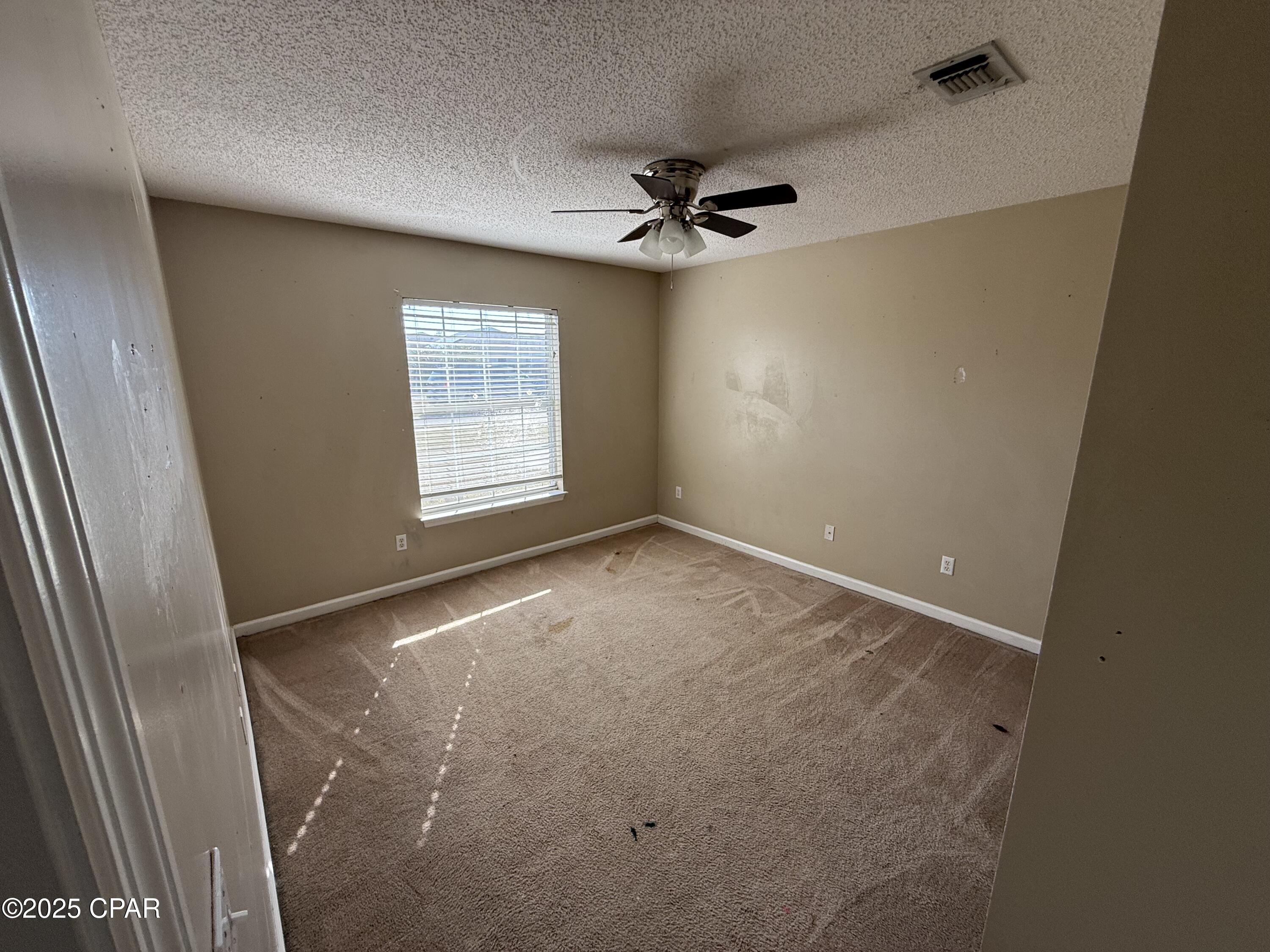 Ireq7ic9ugzegv0avr7zu1wuucpfbfmayvkacyzmuq4