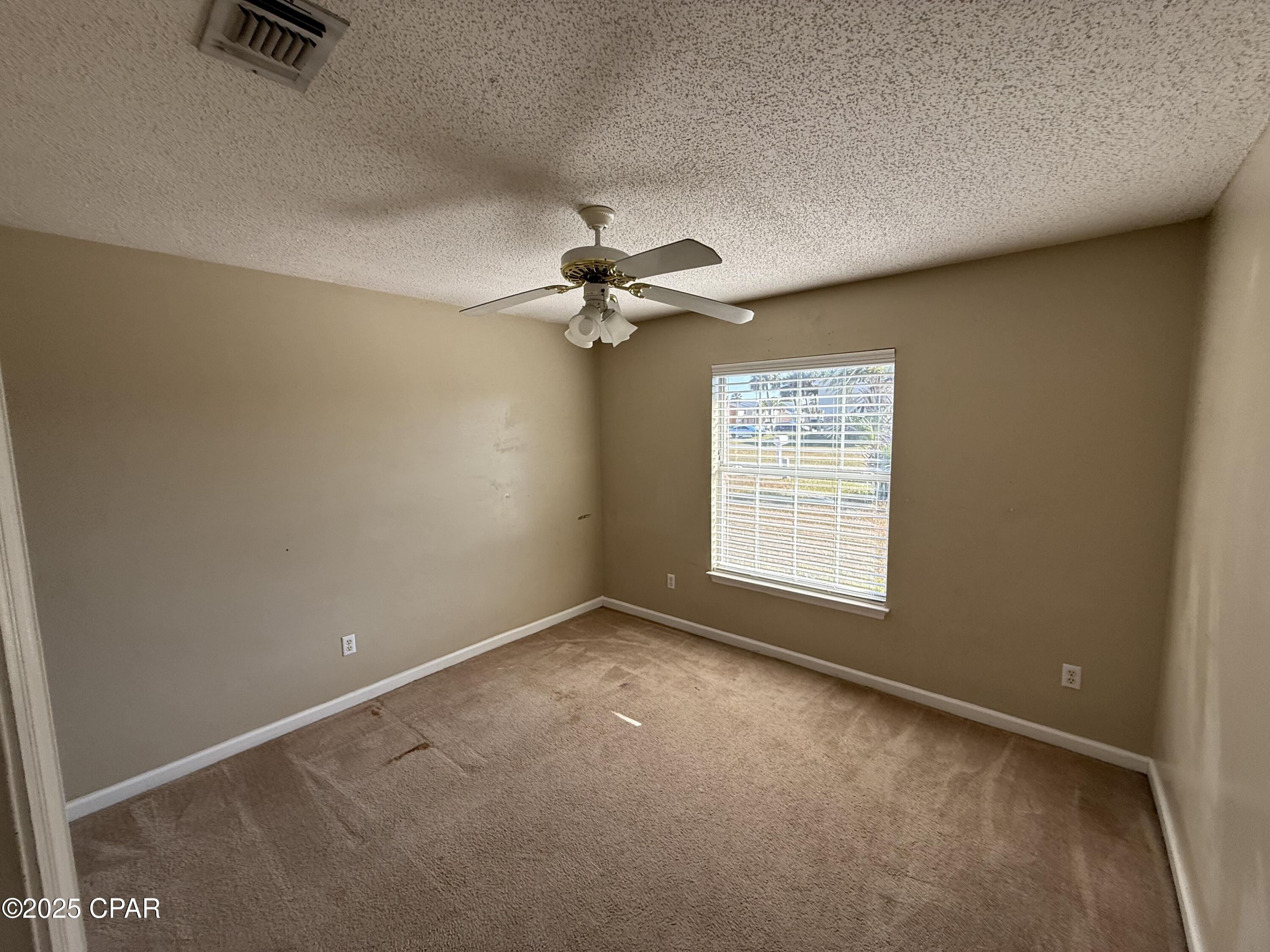 P_e8x0 Re Vbe88vsvfnnle8rs4ifkyiov Hlqacnc0