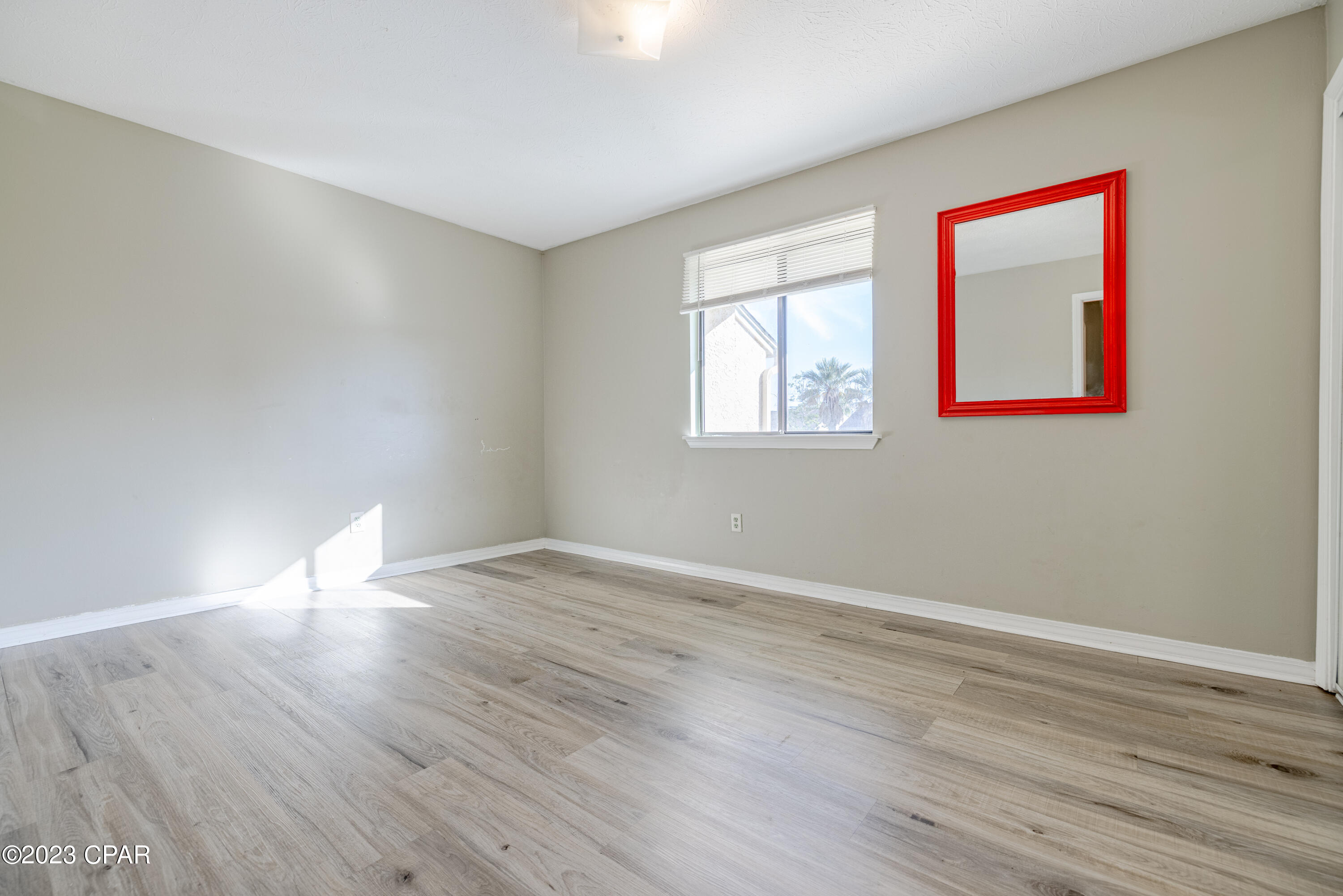 Y 4ixxut Oenyh35uxivv_opyfkv9ecsh2n0jahwk_i