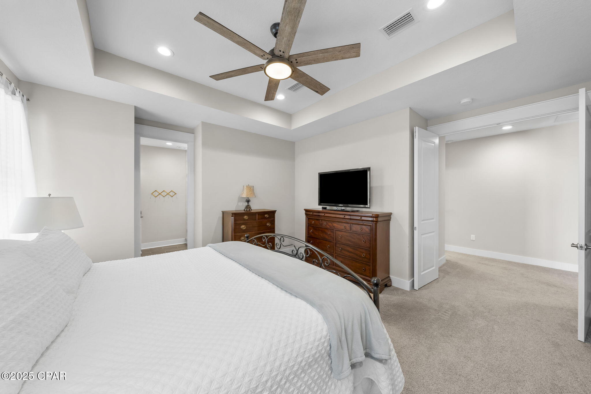 Nuwoycovc2ztpxiom0y_8cegqyp A71q5 3rxuga1ia