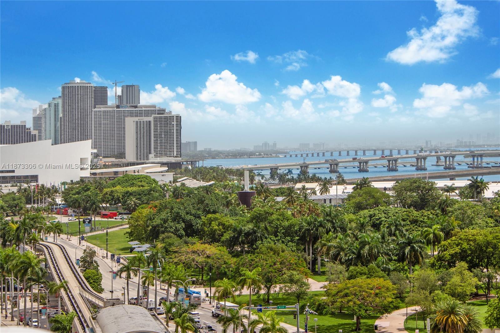 300 S Biscayne Blvd #L-1228, Miami FL 33131