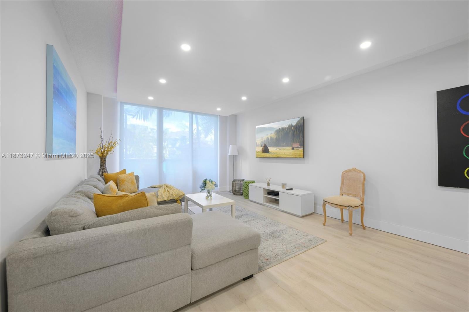 Property photo # 7