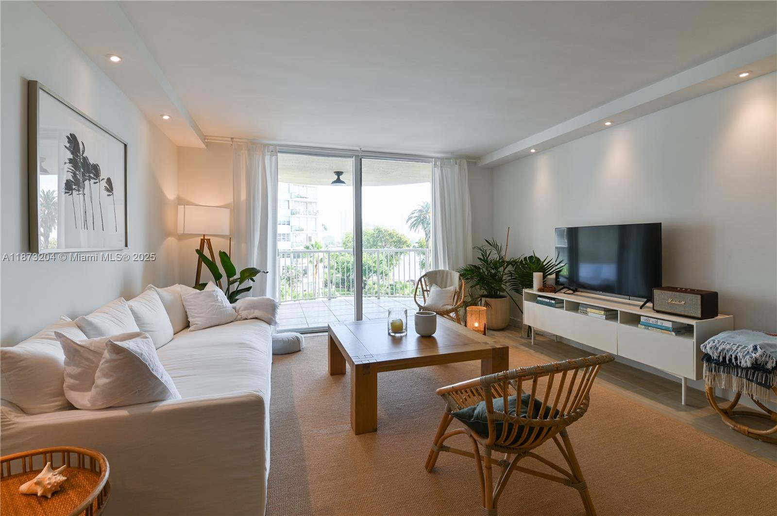 Property photo # 9
