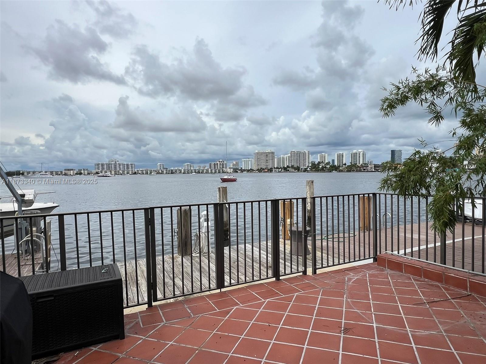 Property photo # 3