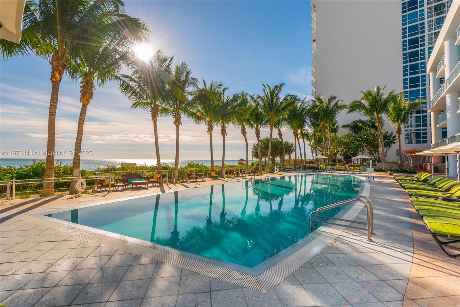 6801 Collins Ave #806, Miami Beach FL 33141