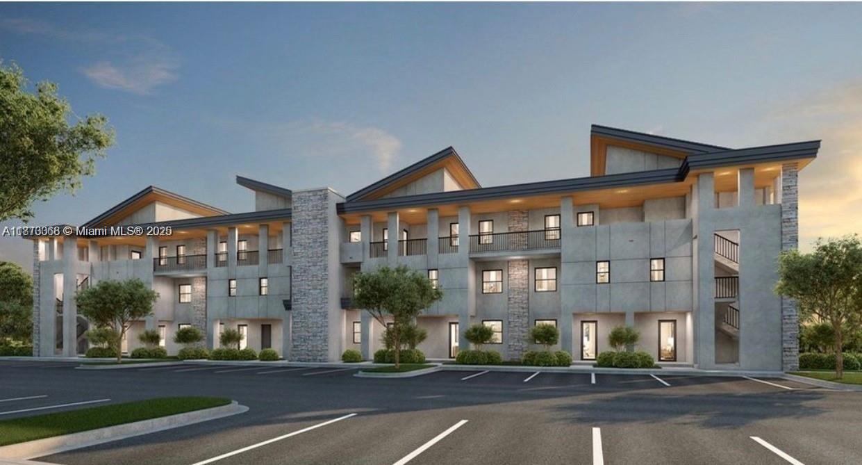 Highland At Park Central