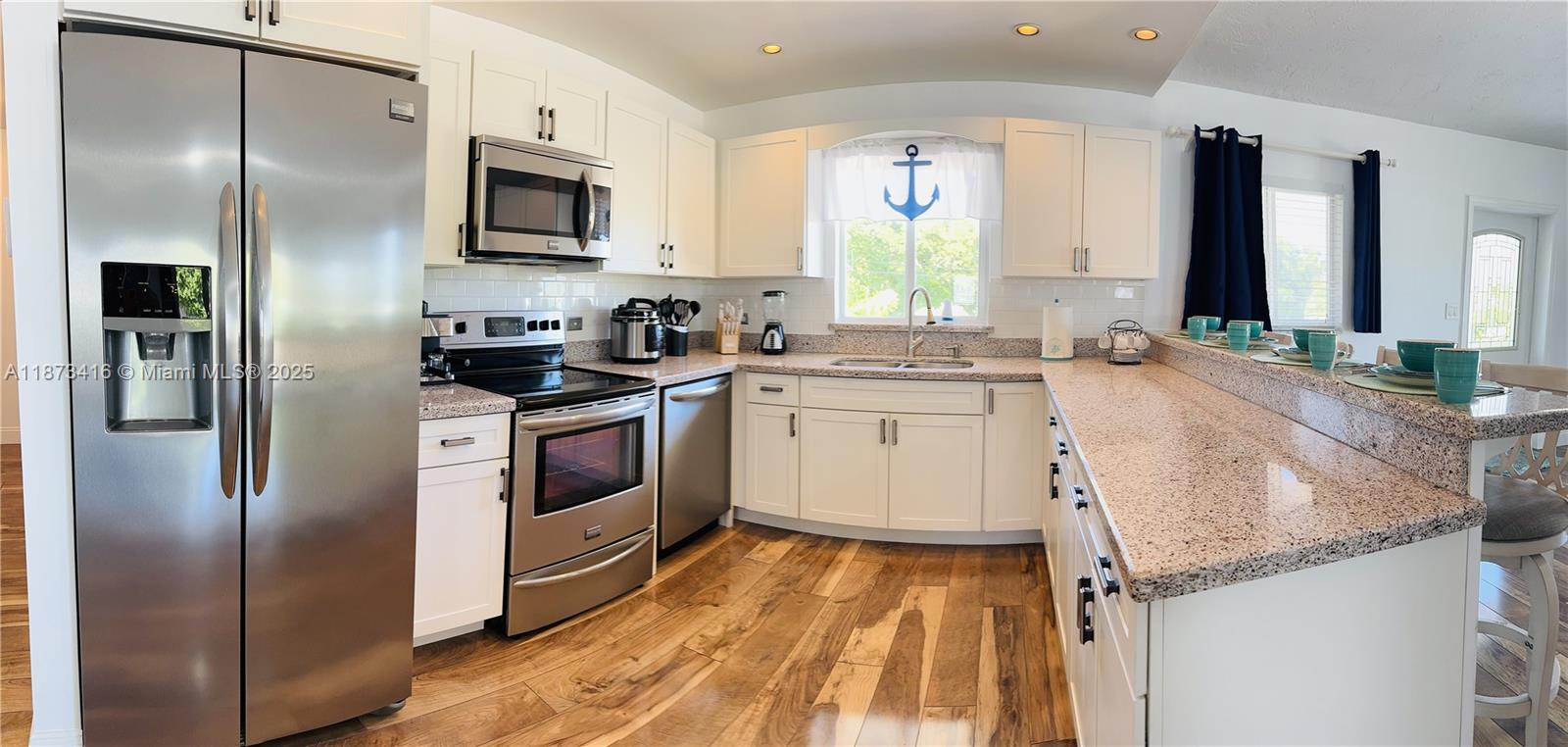 Property photo # 8