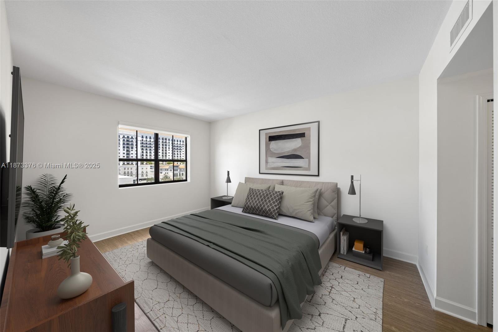 Property photo # 6