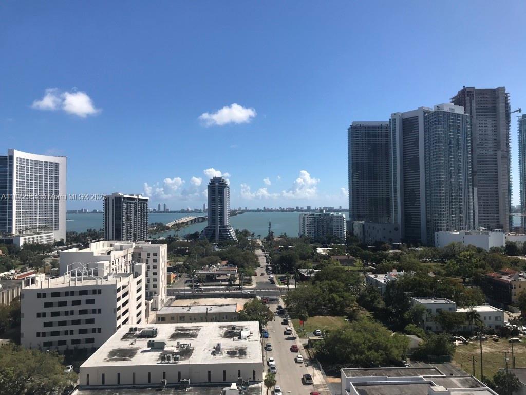 121 NE 34th St #1406, Miami FL 33137