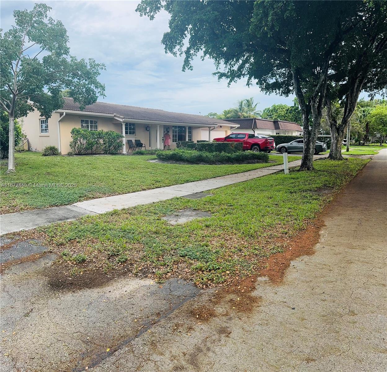 Property photo # 3