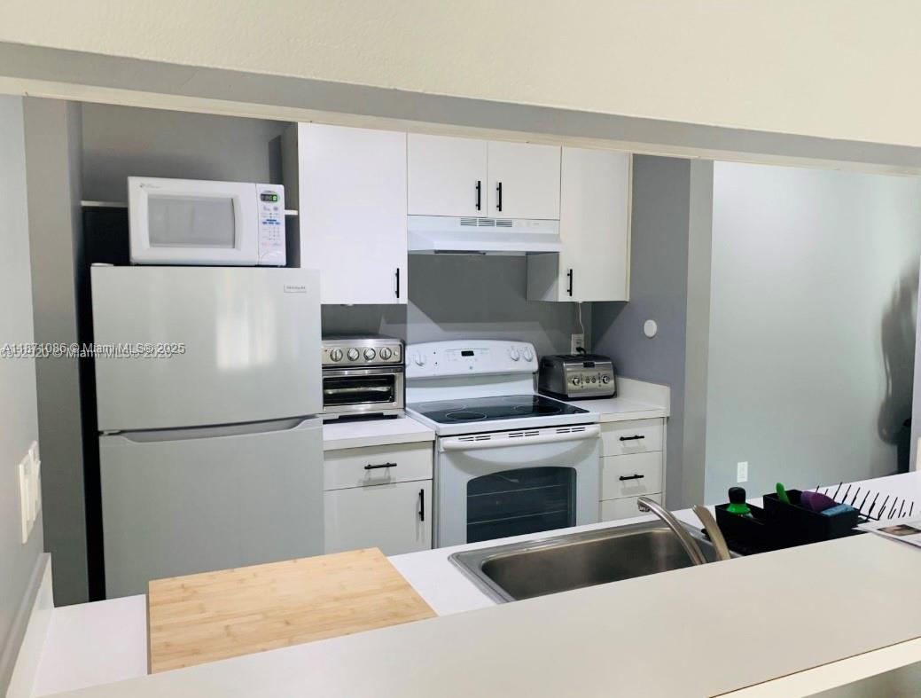 Property photo # 4