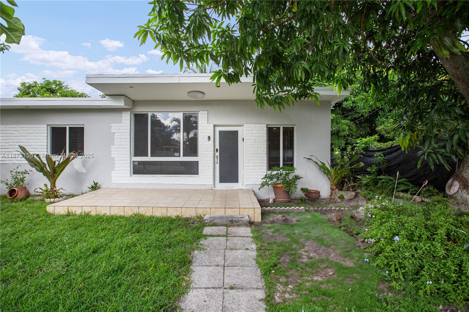 Property photo # 0