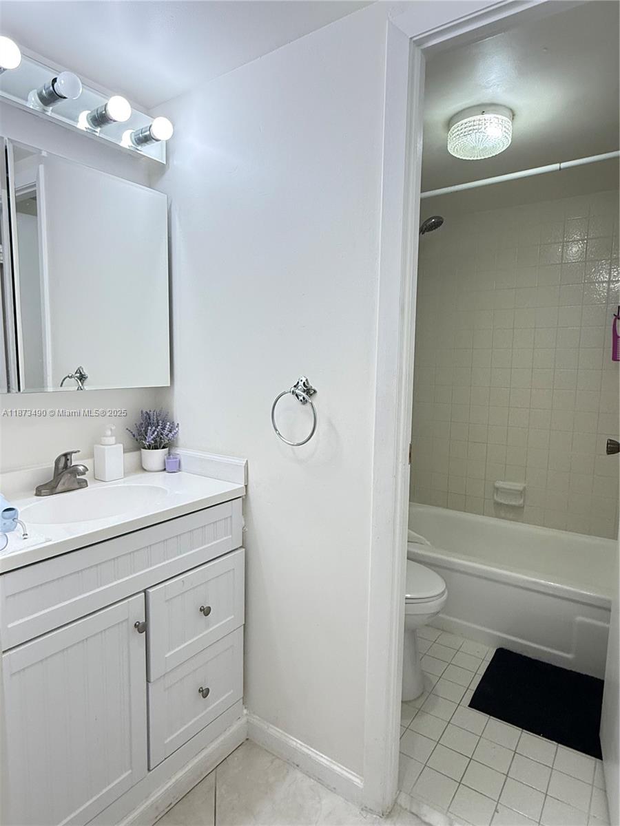 Property photo # 9