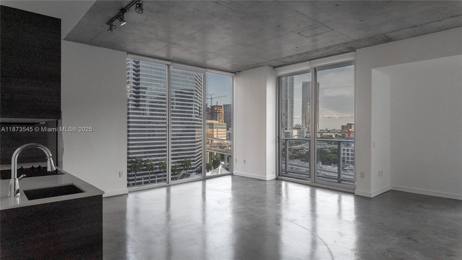 Property photo # 0