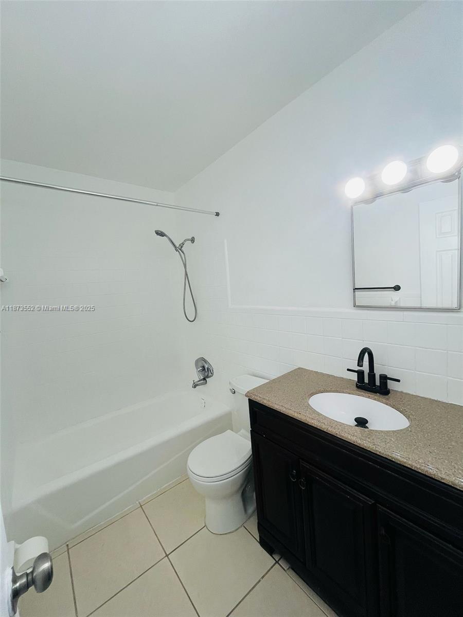 Property photo # 3