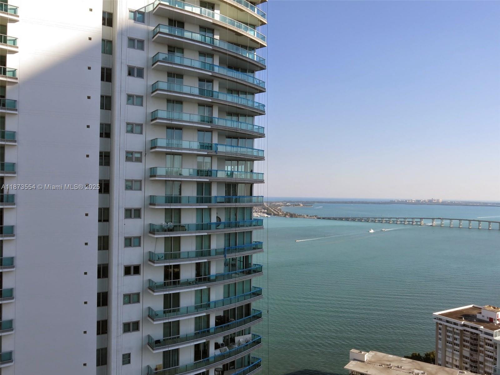 1300 Brickell Bay Dr #3506, Miami FL 33131