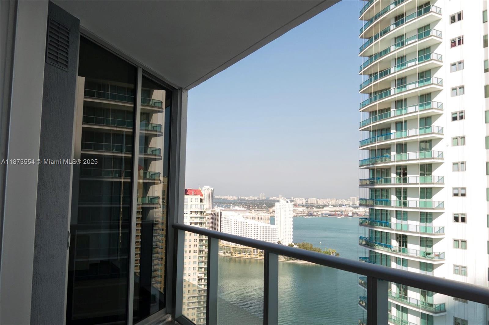 1300 Brickell Bay Dr #3506, Miami FL 33131