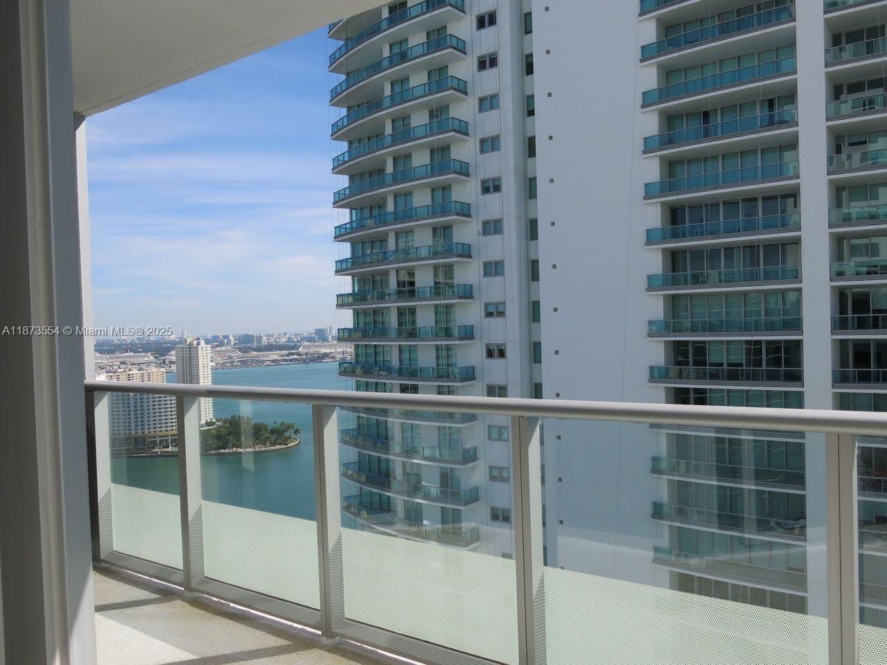 1300 Brickell Bay Dr #3506, Miami FL 33131